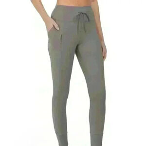 90 Degree Utility Expedition Cargo Tight NWT Beetroot Purple (dark pink)